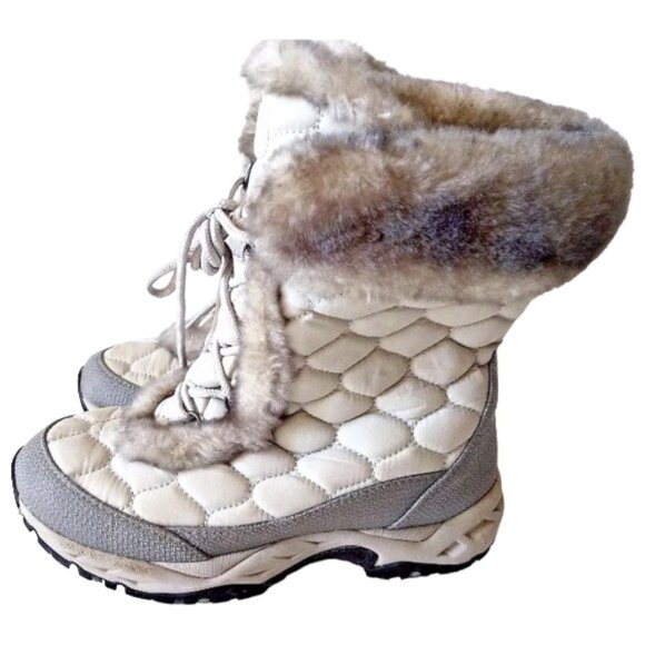 LL Bean Ivory Quilted Faux Fur Winter Snow Boots 7 - Picture 2 of 8